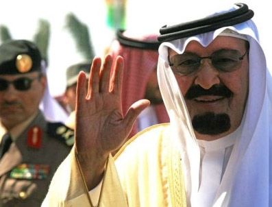 Suudi Kral halkından yağmur duasına çıkmalarını istedi
