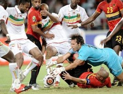 GILBERTO - Angola 4-4 Mali