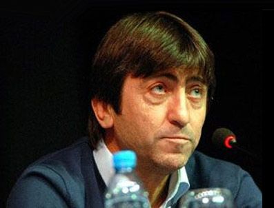 LEVENT KıZıL - Rıvan Dilmen: Futbolun her adımında ergenekon var