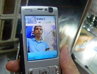 ERKAN AKDEMIR - 3G ile hasta ziyareti dönemi