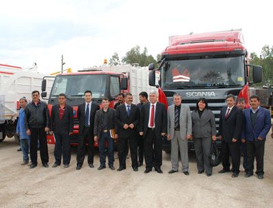 YEŞILOVACıK - Silifke'de temizlik hareketi