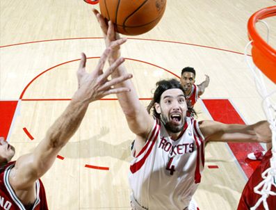 NEW ORLEANS - Ersan'lı Milwaukee Bucks, Houston Rockets'a uzatmalarda boyun eğdi