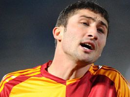 Galatasaray'ın genç oyuncusu evliliğe ilk adımını attı