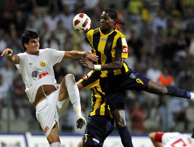 ZİCO - Bucaspor sahasında konuk ettiği Eskişehirspor ile golsüz berabere kaldı