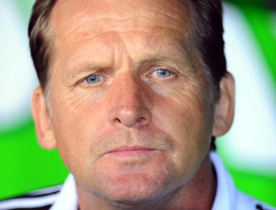 NURIA BERMUDEZ - Bernd Schuster: 'Beşiktaş'a kupalar kazandırmaya geldim'