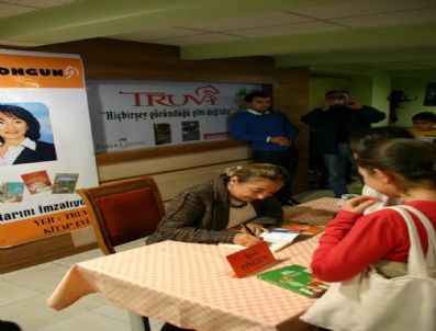 İPEK ONGUN - İpek Ongun Kastamonu'da Okuyucularıyla Buluştu