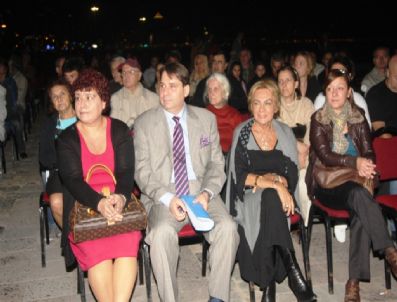 NAMıK KUYUMCU - Attila İlhan Şiirleriyle Anıldı