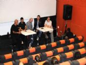 'Denizden Gelen' Sinemaseverlerle Buluştu