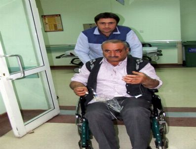 Sivas'ta Trafik Kazası 3 Yaralı