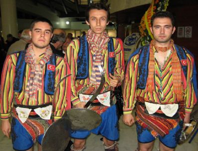 KAYAKENT - Başkan Altepe'den Kılıç Kalkan Şov