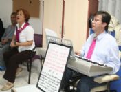 Ddh'de Hastalara Müzikli Destek