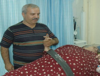 Kimliği Olmadığı İçin Tedavi Olamayan Yaşlı Kadın