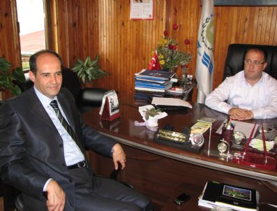 OSMAN TUNÇ - Edremit Kaymakamından Başkan Balkan'a Ziyaret