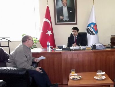 SALIH ŞAHIN - Kars Belediye Başkanı Nevzat Bozkuş Türkü Bayramına Destek Çağrısında Bulundu