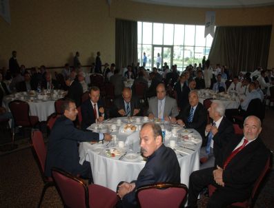 'Başarılı Girişimciler Deneyimlerini Paylaşıyor' Toplantısı