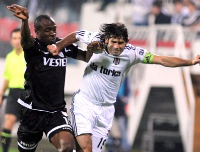 FABIAN ERNST - İnönü Beşiktaş'a dar geldi...