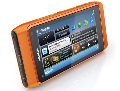 NOKIA - Nokia N8 Apple iPhone 4 karşı karşıya geldi