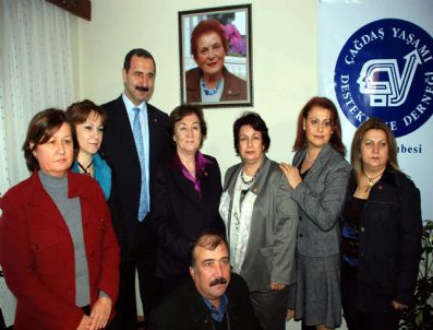 ÇAĞDAŞ YAŞAMı DESTEKLEME DERNEĞI - Aydın'da 'Cumhuriyet Balosu' Tartışması