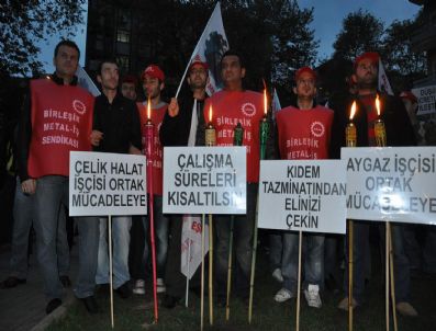 BIRLEŞIK METAL İŞ SENDIKASı - Birleşik Metal-iş İşçileri Eylem Yaptı