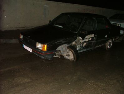 KOZANLı - Kulu'da Trafik Kazası: 3 Yaralı