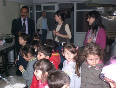 DÜNYA GıDA GÜNÜ - Tavşanlı Özel Yıldız İlköğretim Okulunda Dünya Gıda Günü Etkinlikleri