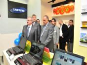 Vali Karaloğlu'ndan Samsung'a 'Van'a Yatırım Yapın' Çağrısı