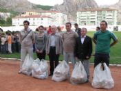 Amatör Sporculara 10 Bin Tl'lik Malzeme Desteği