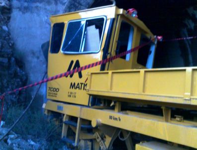 TREN KAZASı - (özel) Balıkesir'deki Tren Kazasında Hayatını Kaybeden İşçi Memleketi Bursa'da Toprağa Verildi
