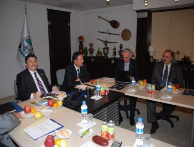 EROL KAYA - Ak Parti Heyeti'ne 'Belediyecilik' Sunumu