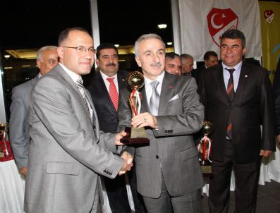 CAFER YıLMAZ - Amatör Sporcular Ödüllendirildi