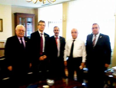 İSMAIL ÖZGÜN - Ekbb Üyesi Başkanlardan Ankara Çıkartması