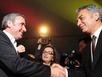 JOHAN NEESKENS - Rijkaard gitti, Terim reddetti ve Hagi geldi