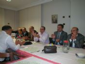 Elazığlılar Derneği'nden Yardımcı'ya Yemek