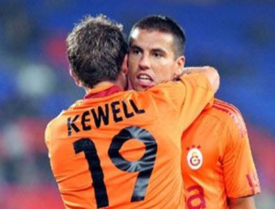 AYDIN YILMAZ - Baros ve Kewell derbide yok