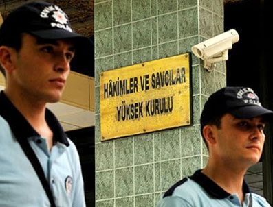 İLHAN CİHANER - Önlerinde üç kritik dosya var