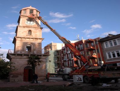 113 Yıllık Tarihi Saat Kulesinin Restorasyonu Tamamlanıyor