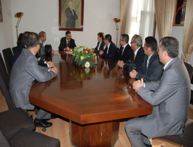 ABDÜLKADIR ATALıK - Çanakkale Baro Yönetiminden Vali Atalık'a Ziyaret