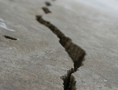 Elazığ 3.3'lük depremle sallandı