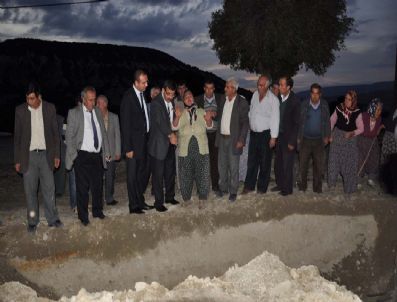 SELIM PALAMUT - Selendi'de Trajikomik Su Kavgası