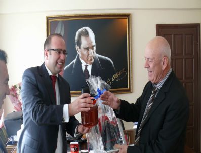 Acara Özerk Cumhuriyeti Meclis Başkanı Maxaradze'den Şavşat Kaymakamı Altun'a Ziyaret