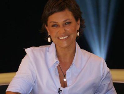 MAZHAR ALANSON - Hülya Avşar'a koca aranıyor