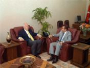 Tekfen Holding Ceo'su Vali Güzeloğlu'nu Ziyaret Etti