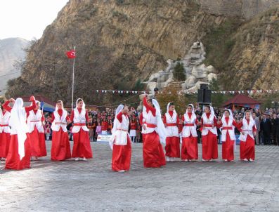 FATIH ÇOBANOĞLU - Oltu'da Cumhuriyet Coşkusu