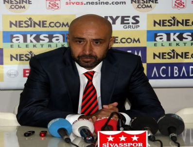 JULIO CESAR - Sivasspor, 6 Haftadır Galibiyete Hasret