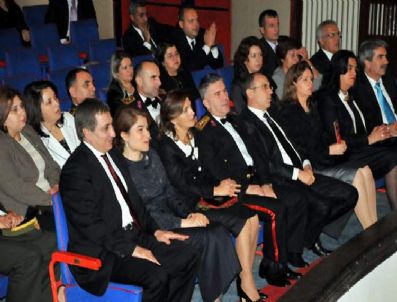 İZMIR MARŞı - Kurtuluş Savaşı Destanı Müzikali İzleyenleri Büyüledi