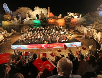 ABDÜLKADIR UÇAR - Side Festivali Antdob'un Cumhuriyet Konseri İle Sona Erdi