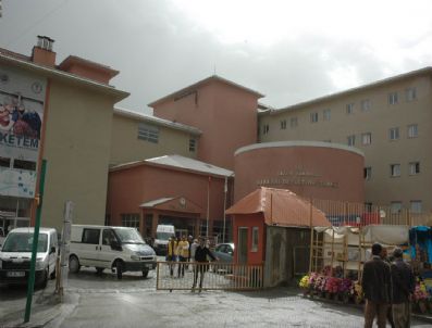 ABDULLAH DEMIRTAŞ - Hakkari Devlet Hastanesi Mr Cihazı Bekliyor