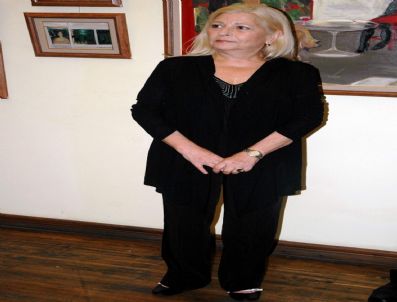 Kadının Dünyasına Sanatçı Gözüyle Baktı