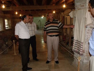 KıZıLCABÖLÜK - Tavas Kaymakamı Gürel Kızılcabölük'te İncelemelerde Bulundu