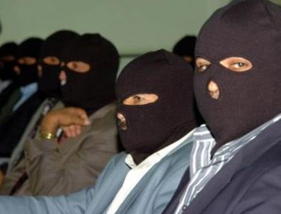 BDP'lilerden kar maskeli protesto